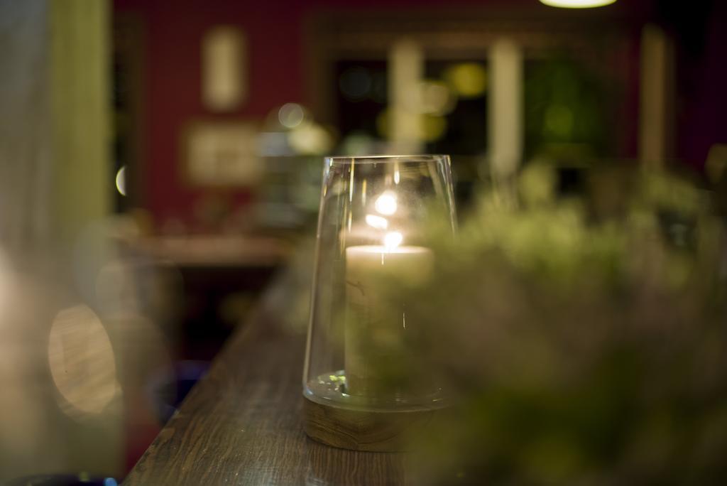 Hotel I Restauracja Złoty Las Kültér fotó